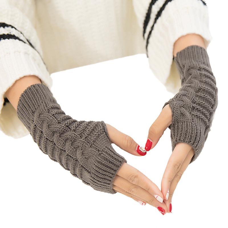 Women Warm Knitting Half Finger Gloves for Winter Wear One size темно-сірий
Women Warm Knitting Half Finger Gloves for Winter Wear One size темно-сірий