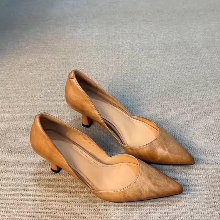 Beautiful~ French retro style pointed high heels women s new versatile one-pedal stiletto temperament shallow mouth single shoes 34
Beautiful~ French retro style pointed high heels women s new versatile one-pedal stiletto temperament shallow mouth single shoes 34