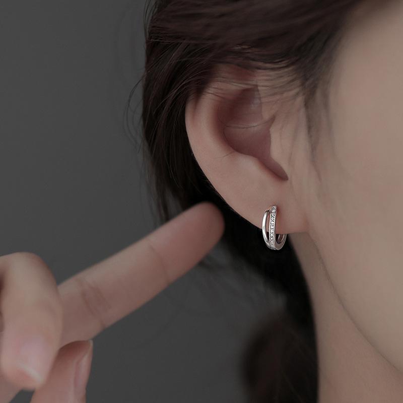 2024 Trend Women s Light Luxury Wave Ear Cuffs - High-End Fashion Hoops with Niche Design розового золота
2024 Trend Women s Light Luxury Wave Ear Cuffs - High-End Fashion Hoops with Niche Design розового золота