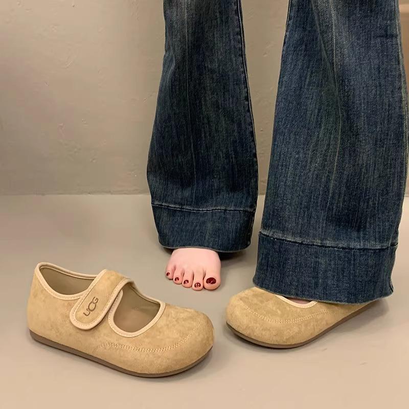 Mary Jane single shoes children s soft-soled flat-soled beanie evening shoes 40
Mary Jane single shoes children s soft-soled flat-soled beanie evening shoes 40