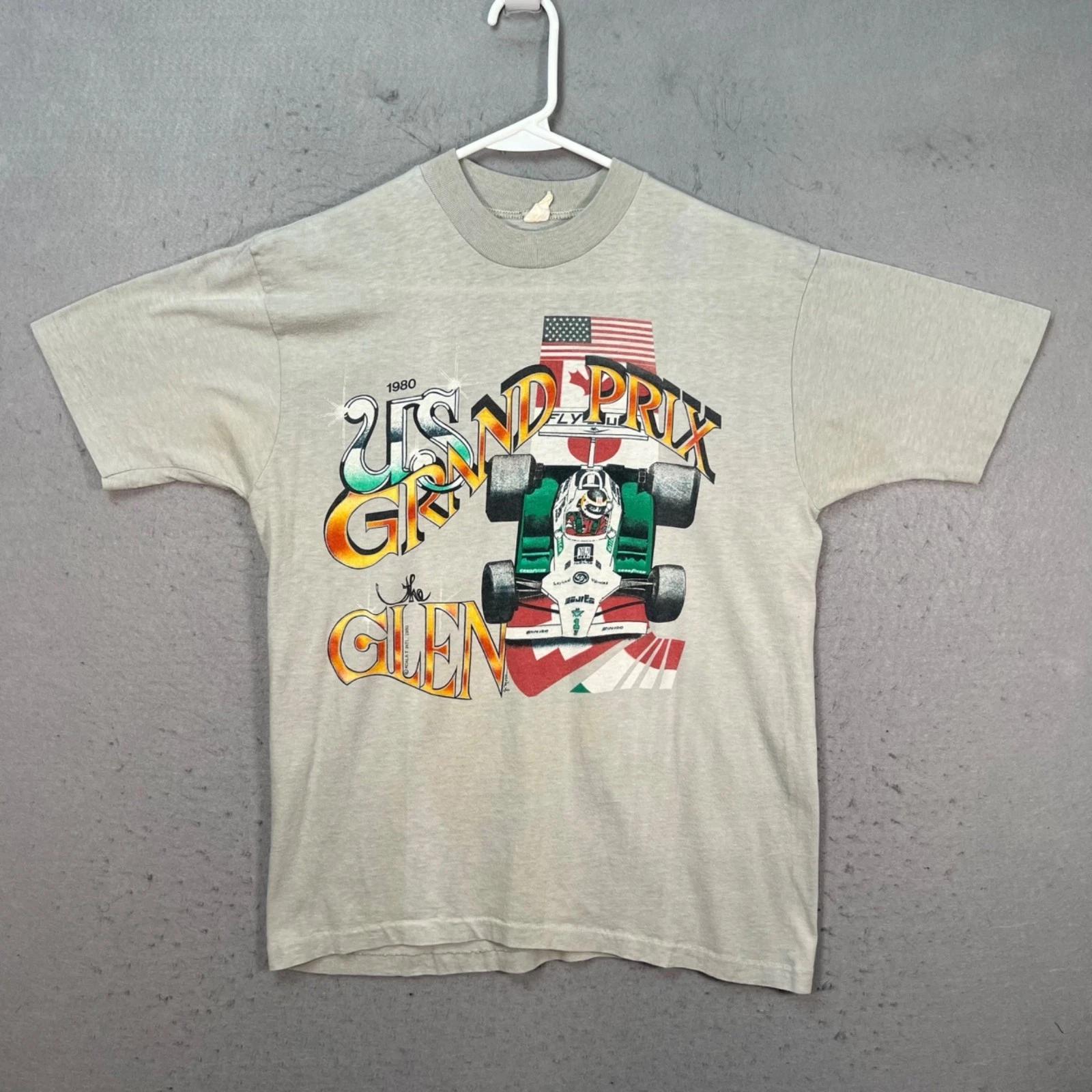 Vintage 1980 US Grand Prix Formula 1 Racing T-Shirt Gray Size Medium XL
Vintage 1980 US Grand Prix Formula 1 Racing T-Shirt Gray Size Medium XL
