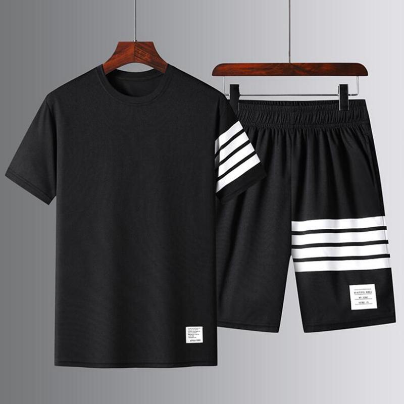 Новый спортивный костюм, мужской комплект, спортивная одежда, летние костюмы, мужская одежда для фитнеса, спортивные костюмы, футболка с короткими рукавами, шорты, быстросохнущие, 2 предмета XXL
Новый спортивный костюм, мужской комплект, спортивная одежда, летние костюмы, мужская одежда для фитнеса, спортивные костюмы, футболка с короткими рукавами, шорты, быстросохнущие, 2 предмета XXL