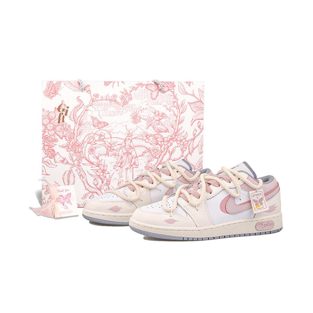 Jordan Air Jordan 1 RISK Pink Butterfly Whisper Cushioning Slip Resistant Abrasion Resistant Low top 553560-053(Team27-S-BOX) 38
Jordan Air Jordan 1 RISK Pink Butterfly Whisper Cushioning Slip Resistant Abrasion Resistant Low top 553560-053(Team27-S-BOX) 38