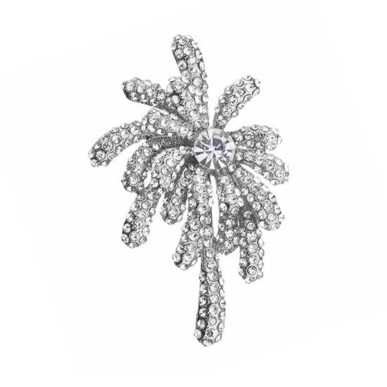 Women Brooch High-Gloss Rhinestone Inlay Sparkling Irregular Shape Lapel Pin Non-Slip Buckle Scarf Badge Clothing Sweaters Collars Bags серебряный
Women Brooch High-Gloss Rhinestone Inlay Sparkling Irregular Shape Lapel Pin Non-Slip Buckle Scarf Badge Clothing Sweaters Collars Bags серебряный