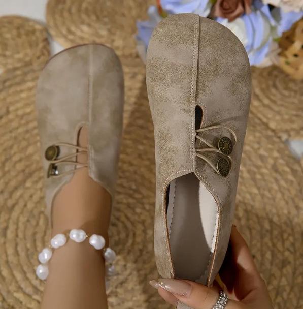 Женские балетки больших размеров слипоны - Новая мода 2025 Весна Мягкая кожа Повседневные 39
Женские балетки больших размеров слипоны - Новая мода 2025 Весна Мягкая кожа Повседневные 39