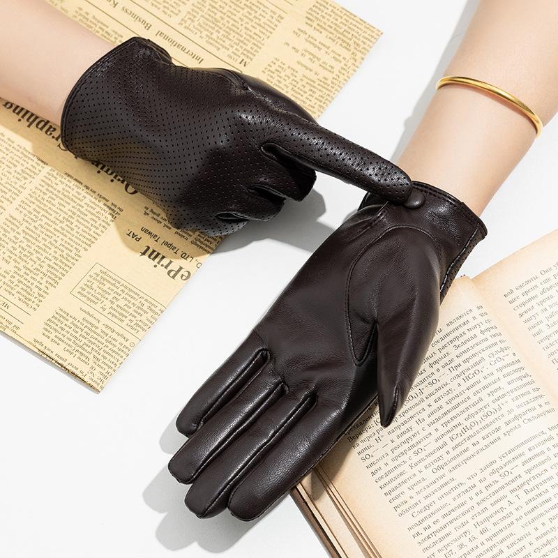 Men s and Women s Sheepskin Genuine Leather Gloves Couple Honeycomb Gloves Simple and Warm In Winter Fashionable for Cycling and Commuting Sili L size
Men s and Women s Sheepskin Genuine Leather Gloves Couple Honeycomb Gloves Simple and Warm In Winter Fashionable for Cycling and Commuting Sili L size