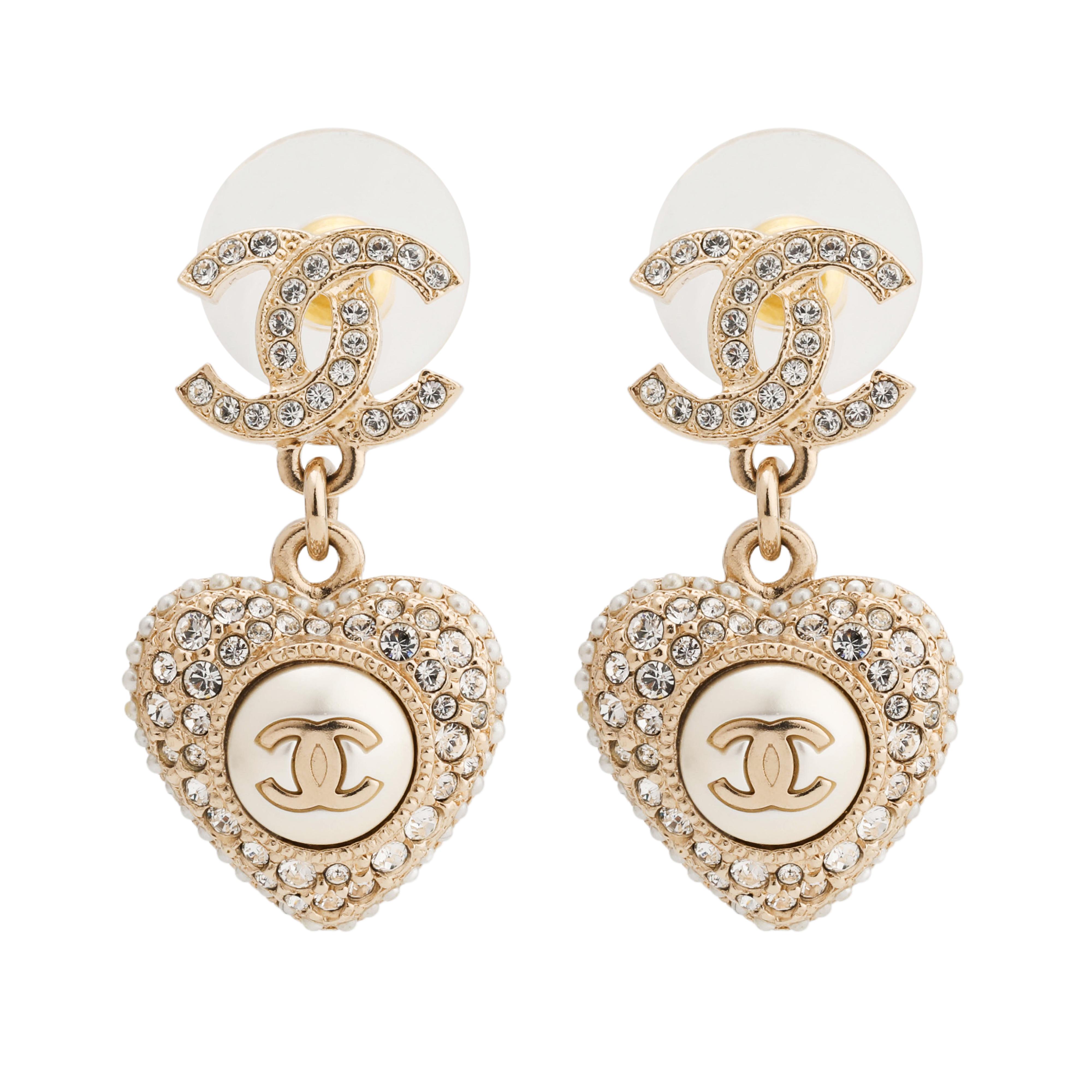 Chanel New Heart Double C Full Diamond Metal Earrings Women earrings AB9398B09088NK217 Box+Padding Board,F,Gold
Chanel New Heart Double C Full Diamond Metal Earrings Women earrings AB9398B09088NK217 Box+Padding Board,F,Gold