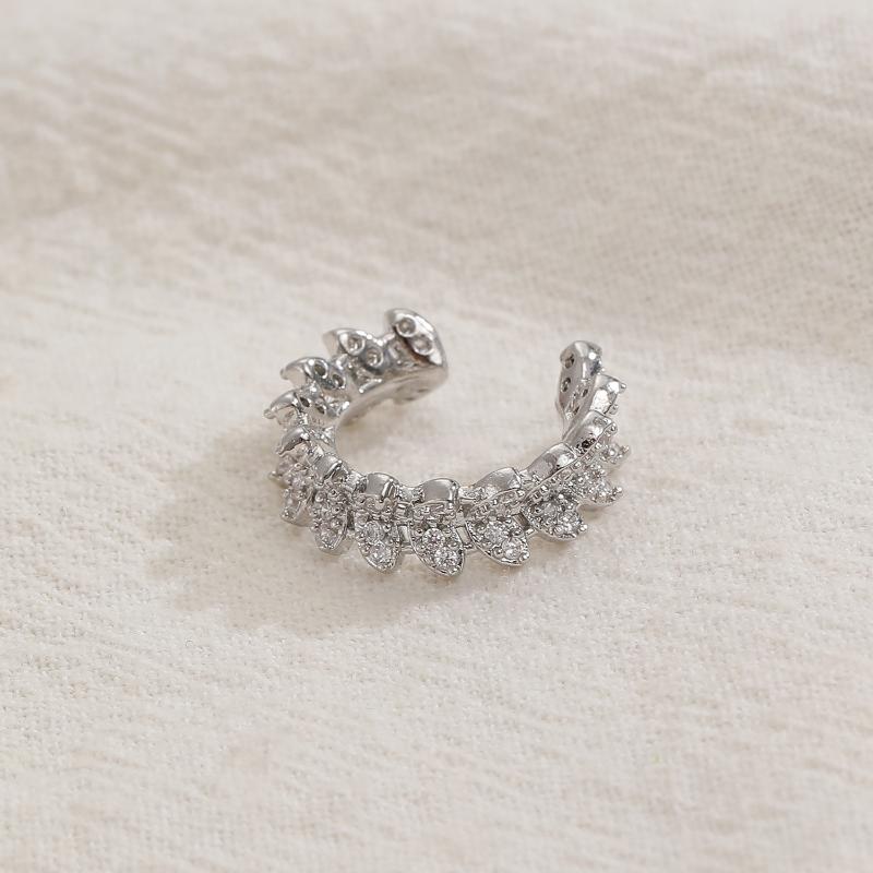 1/2Pcs Exquisit Round Zircon C Shape Clip Earrings For Women Girls Fashion Non-Piercingg Ear Cuff Daily Wear Jewelry Gifts
1/2Pcs Exquisit Round Zircon C Shape Clip Earrings For Women Girls Fashion Non-Piercingg Ear Cuff Daily Wear Jewelry Gifts