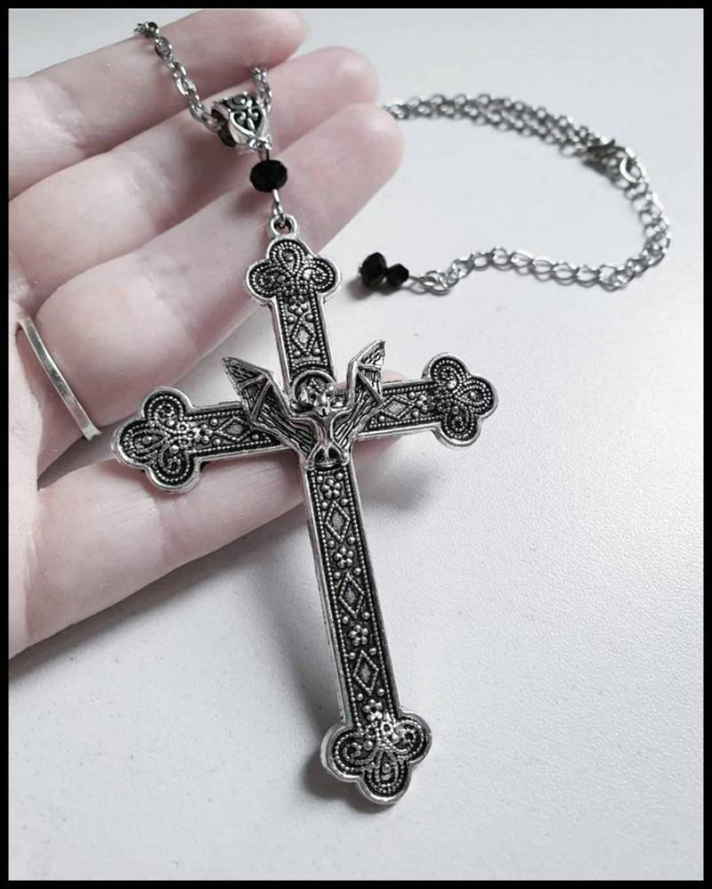 Punk Gothic Ancient Silver Color Vampire Bat Filigree Engraving Large Cross Pendant Necklace for Women Hallowmas Party Jewelry срібний
Punk Gothic Ancient Silver Color Vampire Bat Filigree Engraving Large Cross Pendant Necklace for Women Hallowmas Party Jewelry срібний