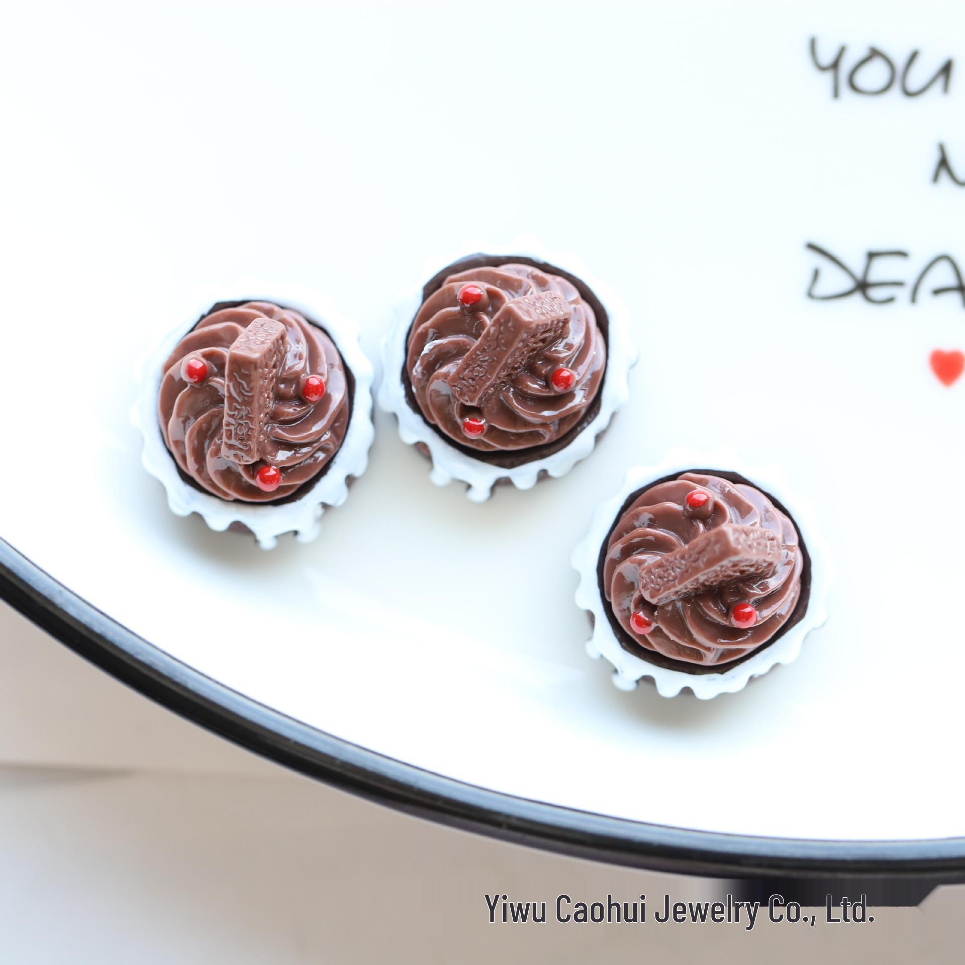 Глянцевая имитация еды торт смола ювелирные изделия DIY ремесло кремовый клей цепочка для телефона брелок материалы Size approx. 2.0cm x 2.0cm
Глянцевая имитация еды торт смола ювелирные изделия DIY ремесло кремовый клей цепочка для телефона брелок материалы Size approx. 2.0cm x 2.0cm