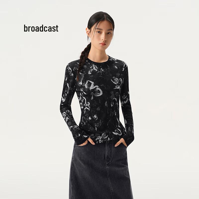 Broadcast Women s Tie-Dye Print Long Sleeve T-Shirt L
Broadcast Women s Tie-Dye Print Long Sleeve T-Shirt L