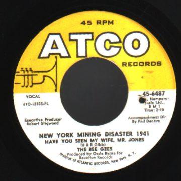 7-дюймовая пластинка BEE GEES - New York Mining Disaster 1941 456487 ATCO Records 1967 США Рок Б/У
7-дюймовая пластинка BEE GEES - New York Mining Disaster 1941 456487 ATCO Records 1967 США Рок Б/У