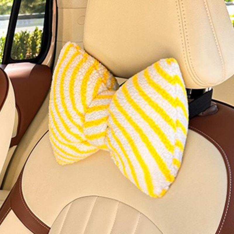 Car headrest neck pillow plush comfortable car comfortable headrest cute car interior decoration pillow
Car headrest neck pillow plush comfortable car comfortable headrest cute car interior decoration pillow
