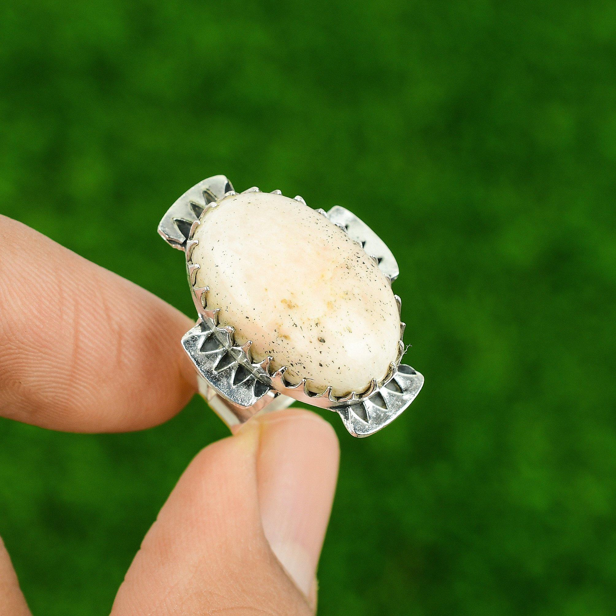 925 Sterling Silver Oval Pink Opal Gemstone Engagement Handmade Wife Ring US 6.5 6.5
925 Sterling Silver Oval Pink Opal Gemstone Engagement Handmade Wife Ring US 6.5 6.5