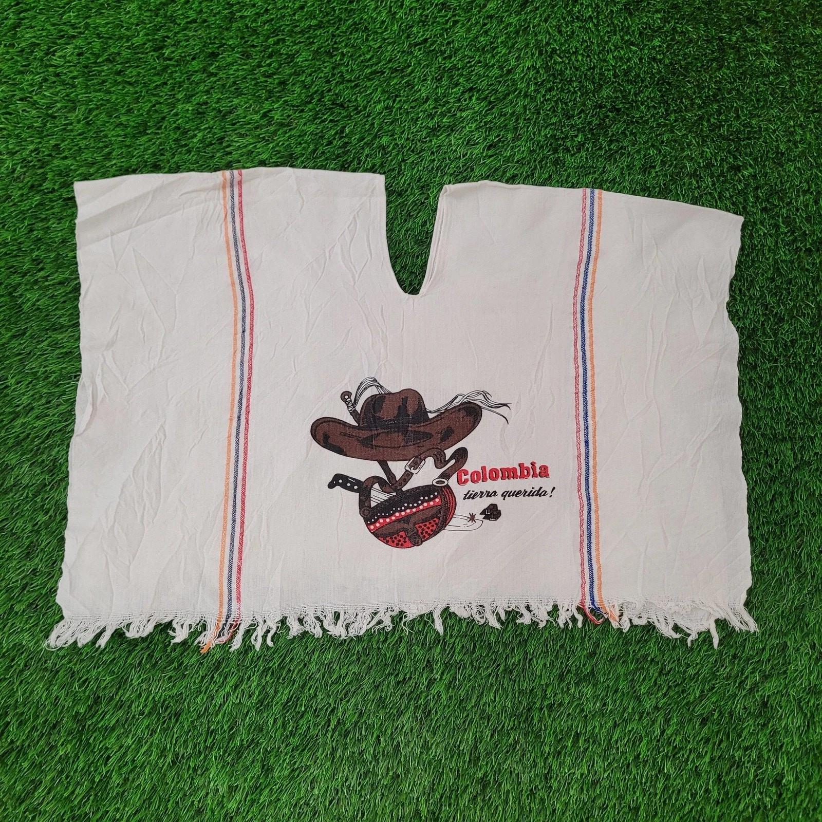 Vintage 90s Colombian Poncho Ruana 3XL 31x20 Beige Folk-Attire 3XL
Vintage 90s Colombian Poncho Ruana 3XL 31x20 Beige Folk-Attire 3XL