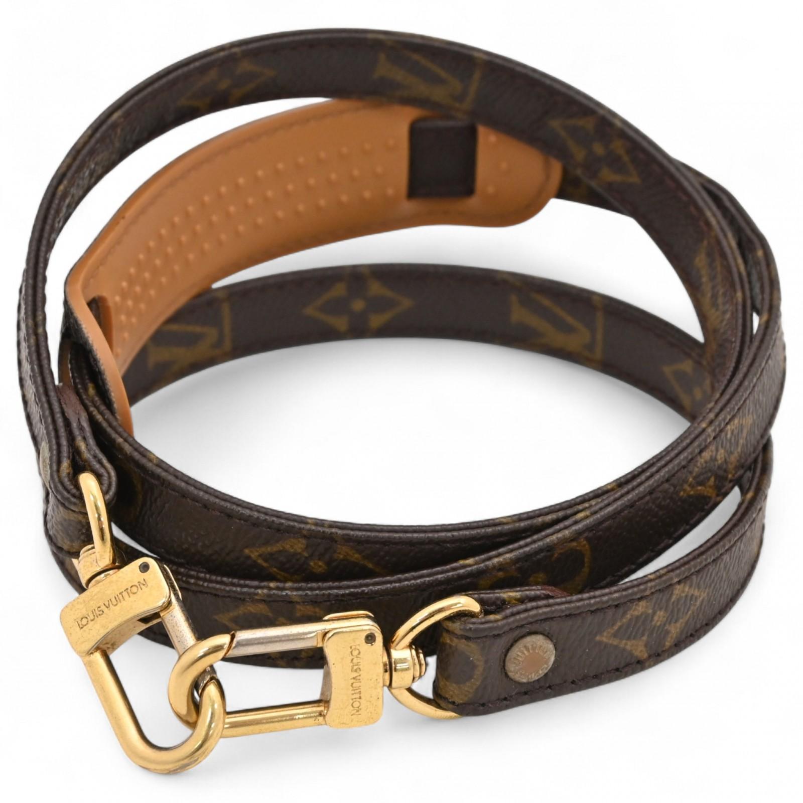 Авт LOUIS VUITTON Монограм Плечовий Ремінь Коричнева Шкіра Аксесуар для Сумки lv9517yr
Авт LOUIS VUITTON Монограм Плечовий Ремінь Коричнева Шкіра Аксесуар для Сумки lv9517yr