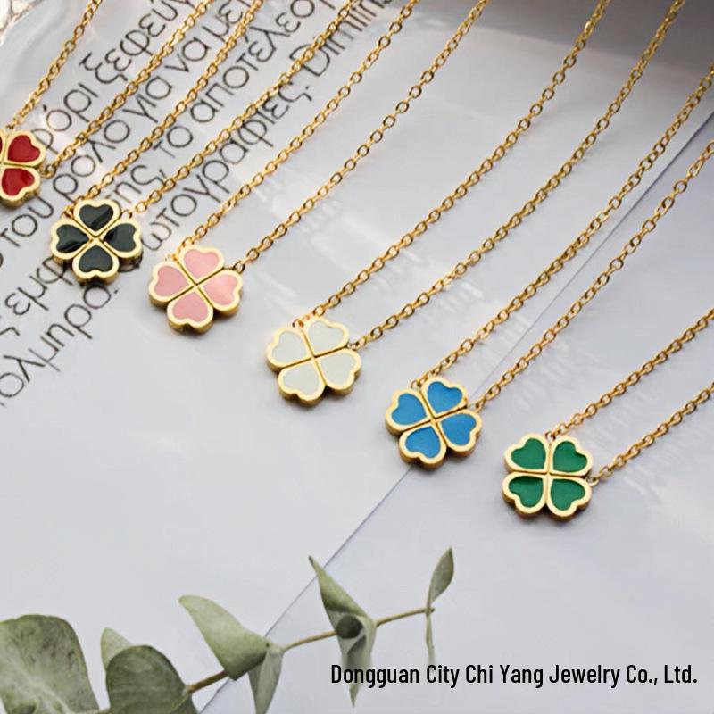 Double-Sided Four-Leaf Clover Pendant Necklace, Titanium Steel with 18k Drip Oil, Color-Preserving Fashion Heart Design. 18K
Double-Sided Four-Leaf Clover Pendant Necklace, Titanium Steel with 18k Drip Oil, Color-Preserving Fashion Heart Design. 18K
