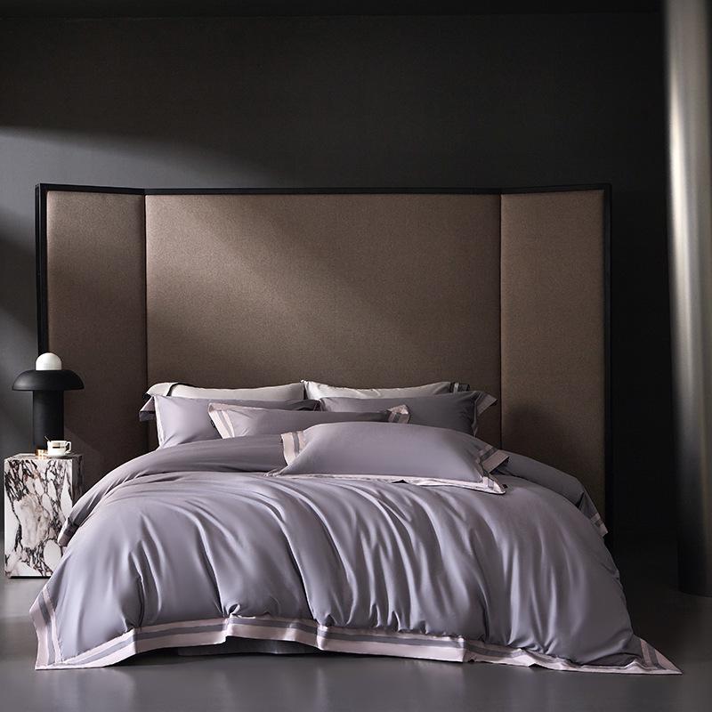 Luxury 160s Thread Count High-Density Four-Piece Australian Cotton Set with Wide Edge Duvet Cover. Standard Set: Duvet Cover 200x230cm
Luxury 160s Thread Count High-Density Four-Piece Australian Cotton Set with Wide Edge Duvet Cover. Standard Set: Duvet Cover 200x230cm