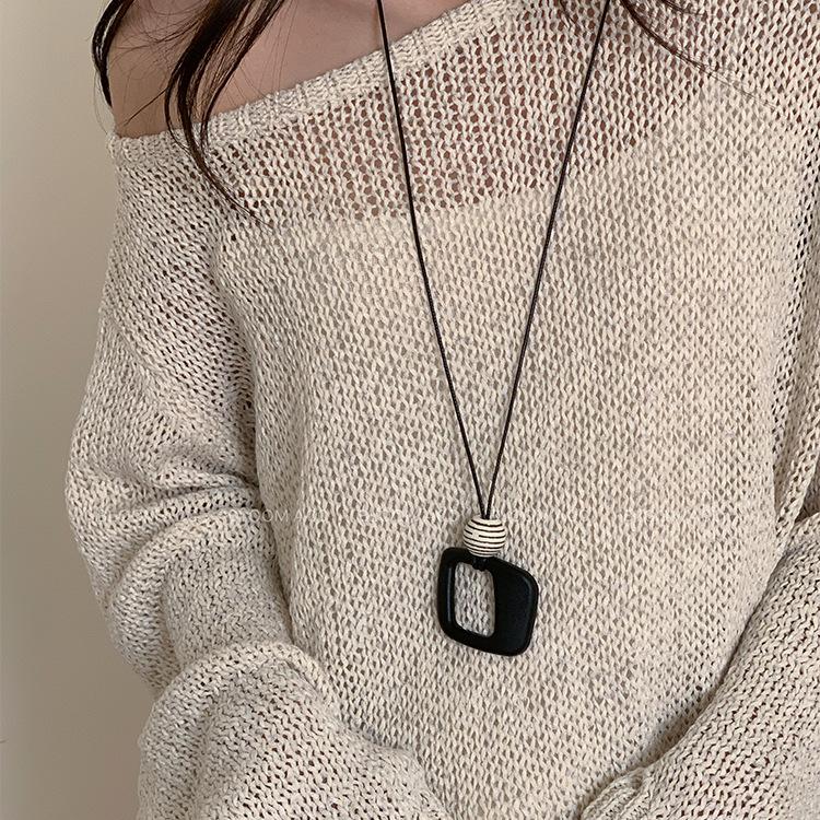 Ethnic Style Long Retro Diamond Pendant Necklace чорний
Ethnic Style Long Retro Diamond Pendant Necklace чорний