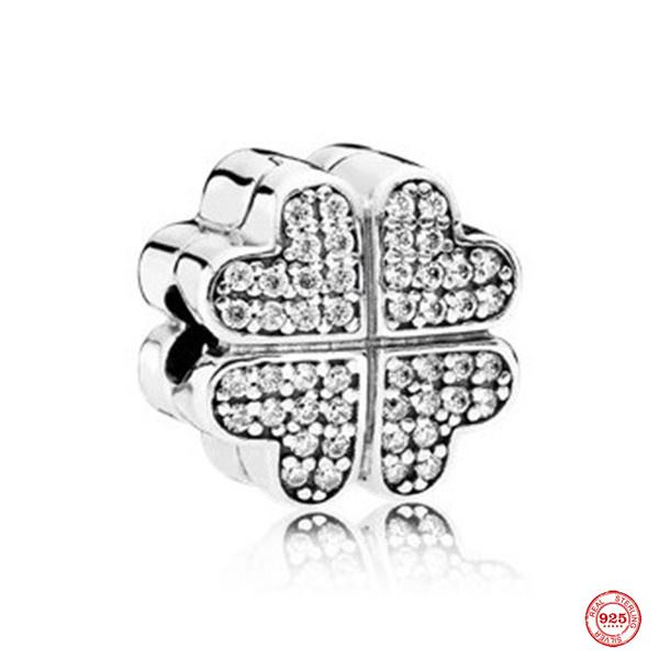 Новинка, сверкающие бусины-подвески в форме сердца из стерлингового серебра 925 пробы с голубой планетой, подходят для оригинального модного браслета, ювелирные изделия своими руками для женщин
Новинка, сверкающие бусины-подвески в форме сердца из стерлингового серебра 925 пробы с голубой планетой, подходят для оригинального модного браслета, ювелирные изделия своими руками для женщин