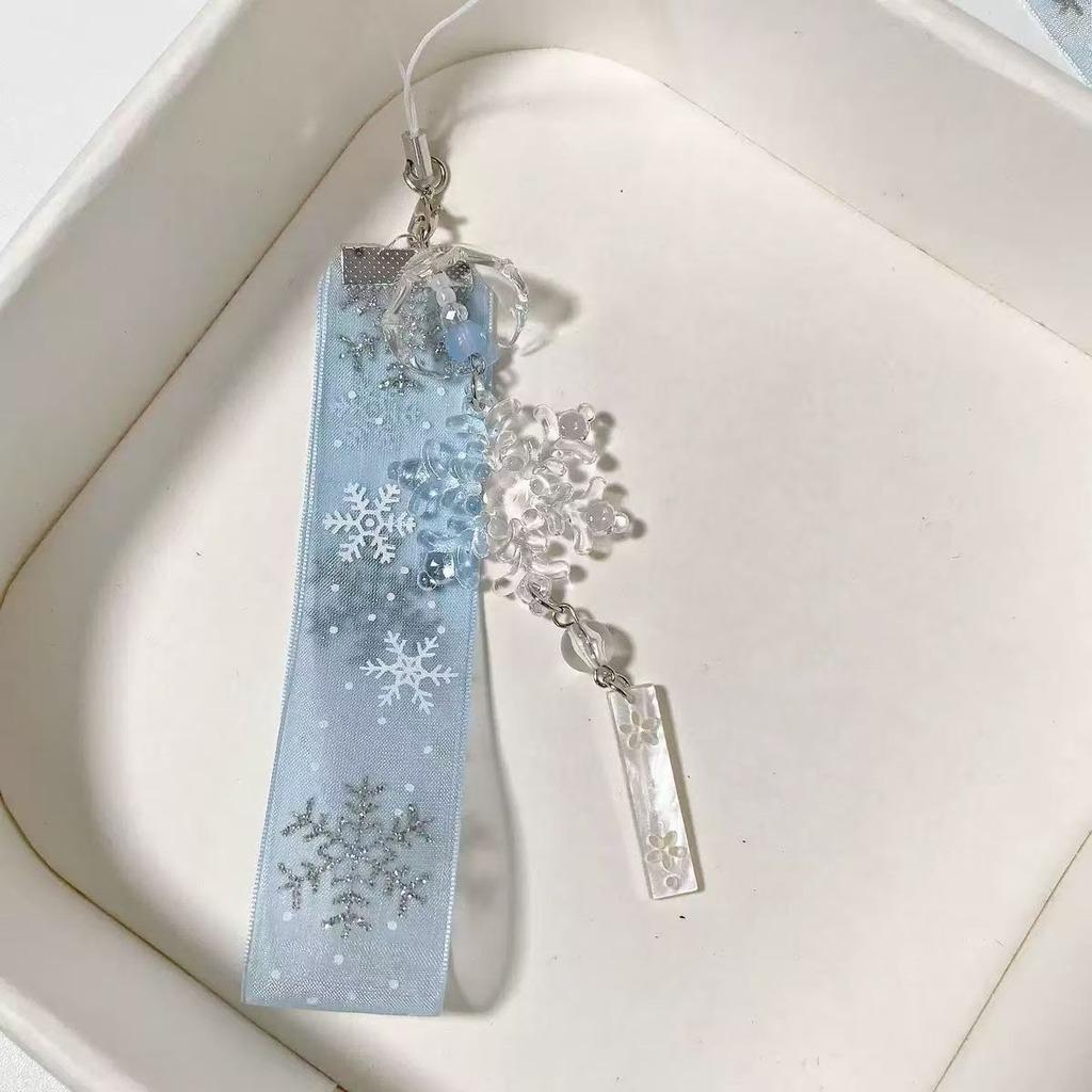 Wind Chime Key Chain Exquisite Lace Phone Charm Christmas Decoration Charm Dreamy Ins Key Chain For Holiday Travel Phone синій
Wind Chime Key Chain Exquisite Lace Phone Charm Christmas Decoration Charm Dreamy Ins Key Chain For Holiday Travel Phone синій