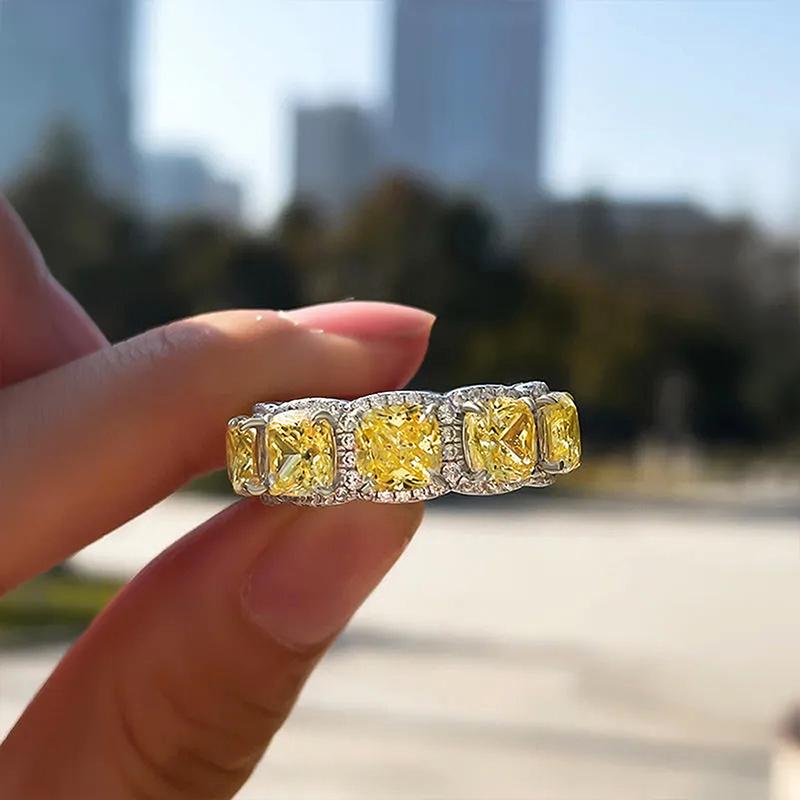 Huitan Luxury Trendy Yellow Cubic Zircon Rings for Women New Fashion Finger Accessories Wedding Party Temperament Female Zircon 6
Huitan Luxury Trendy Yellow Cubic Zircon Rings for Women New Fashion Finger Accessories Wedding Party Temperament Female Zircon 6