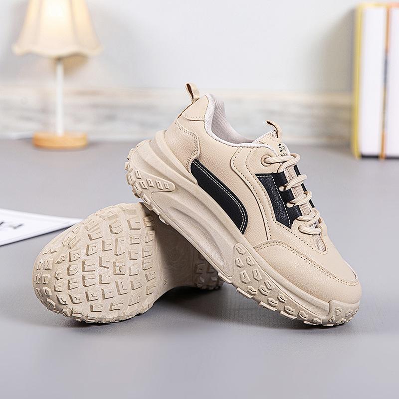 Туфли на толстой подошве для папы, женские, новинка 2024 года, весна-осень, кожаная повседневная универсальная спортивная обувь, женские туфли, не дающие ногам устать, рабочая обувь на мягкой подошве 35 хаки