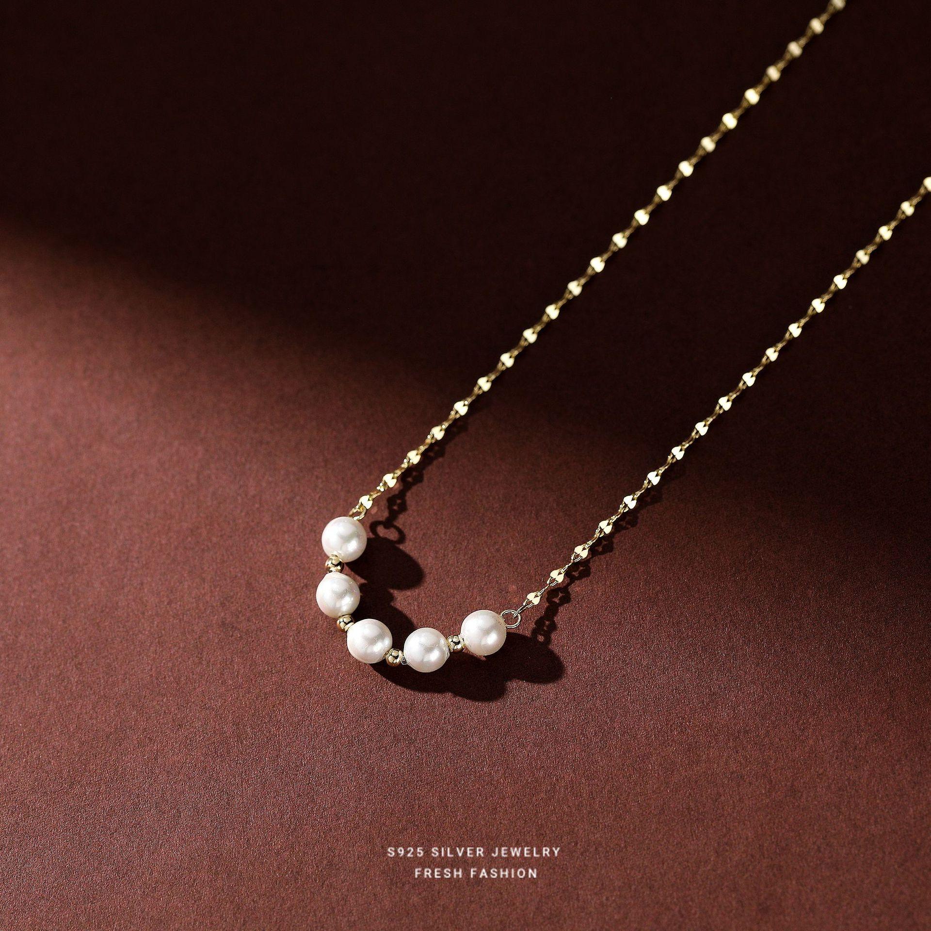 925 Sterling Silver Light Luxury Simple Pearl Necklace Clavicle Chain for Women French Temperament Wedding Jewelry Accessories золотой
925 Sterling Silver Light Luxury Simple Pearl Necklace Clavicle Chain for Women French Temperament Wedding Jewelry Accessories золотой