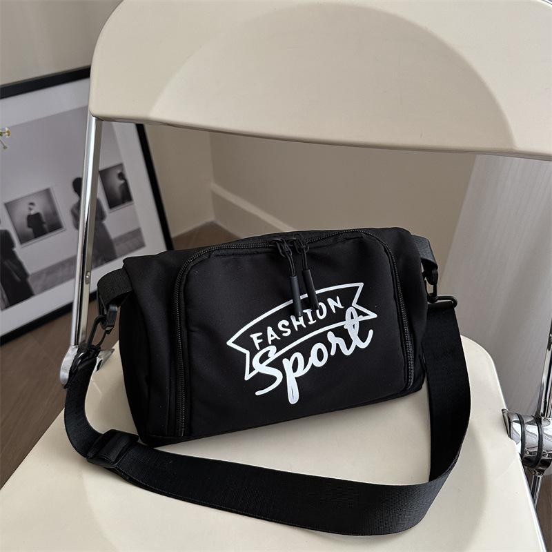 Women s Trendy Large Capacity Crossbody Shoulder Bag with Wide Strap (2024) чорний
Women s Trendy Large Capacity Crossbody Shoulder Bag with Wide Strap (2024) чорний