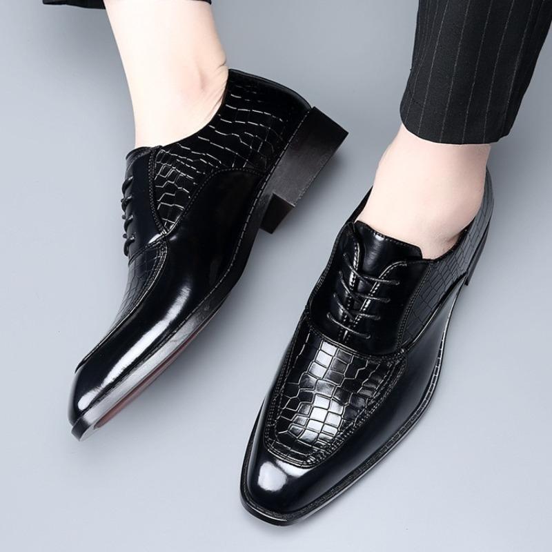 Fashion Classic Men Dress Shoes 2025 New Business Casual Shoes Pointed Toe Men Formal Shoe Male Office Flats Wedding Party Oxfords Shoes 39 чёрный
Fashion Classic Men Dress Shoes 2025 New Business Casual Shoes Pointed Toe Men Formal Shoe Male Office Flats Wedding Party Oxfords Shoes 39 чёрный