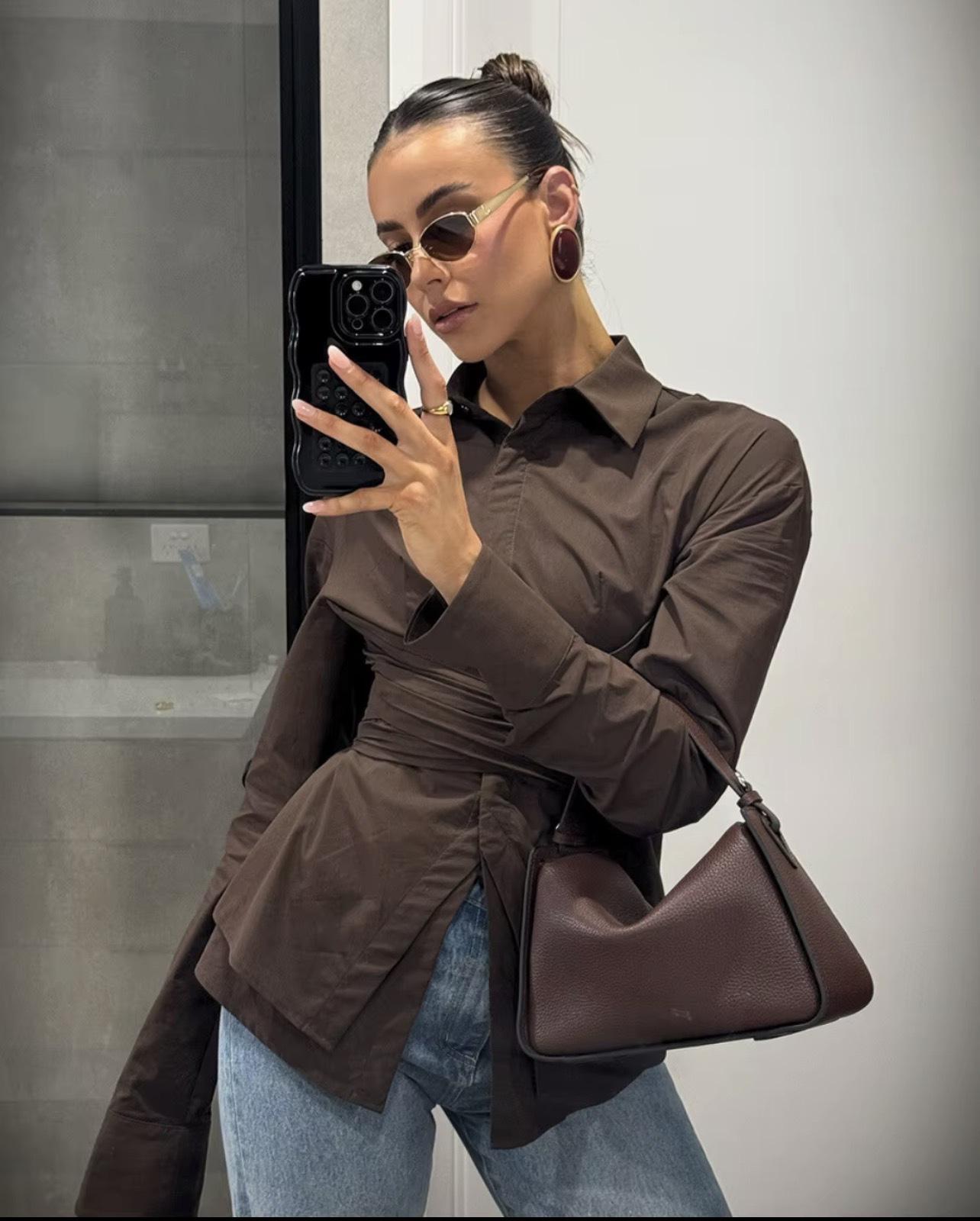 European and American Women s Casual Lapel Waist-Tie Shirt - Hot-Selling Fashionable Solid Color Design L
European and American Women s Casual Lapel Waist-Tie Shirt - Hot-Selling Fashionable Solid Color Design L