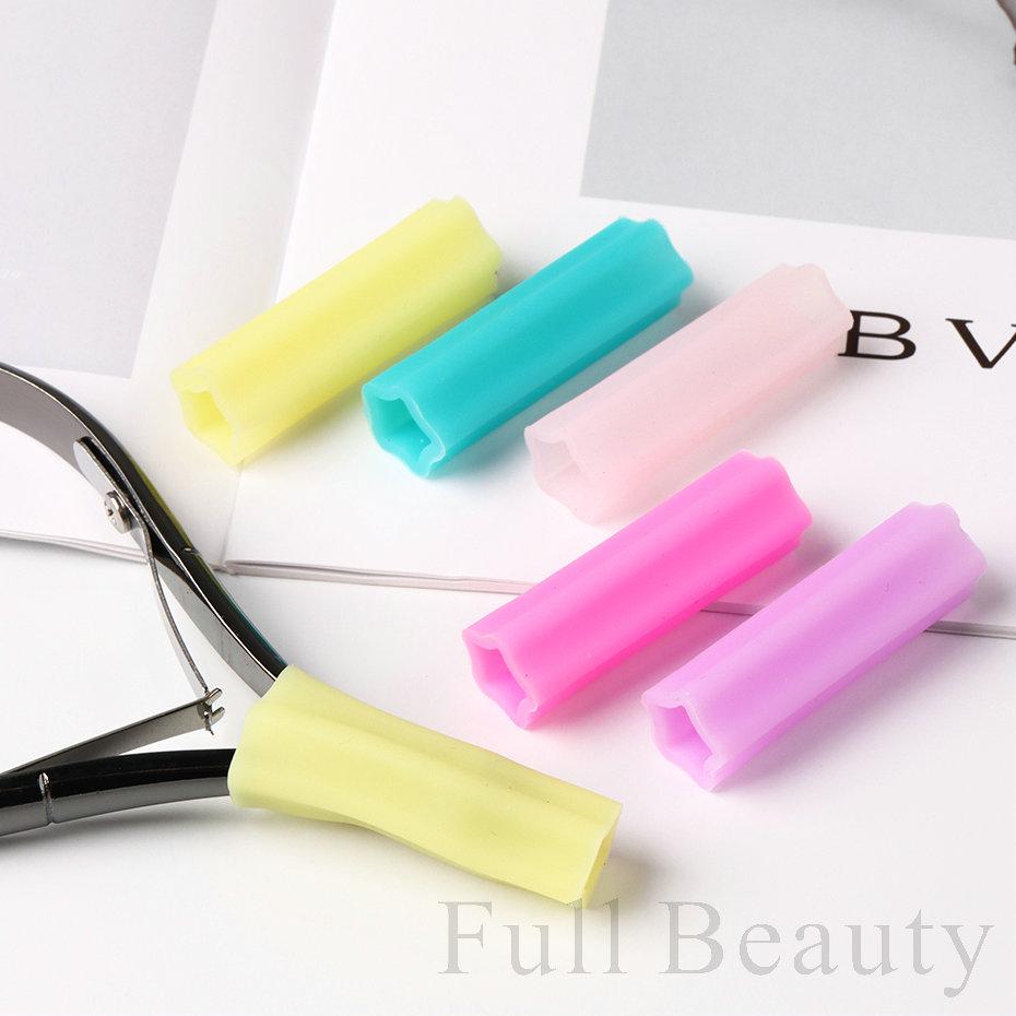 2/5PCS/Set Nipper Protective Cover for Nail Cuticle Scissor Anti-Fall Cover Dead Skin Tweezer Cap Manicure Pedicure Tool NFG-006
2/5PCS/Set Nipper Protective Cover for Nail Cuticle Scissor Anti-Fall Cover Dead Skin Tweezer Cap Manicure Pedicure Tool NFG-006