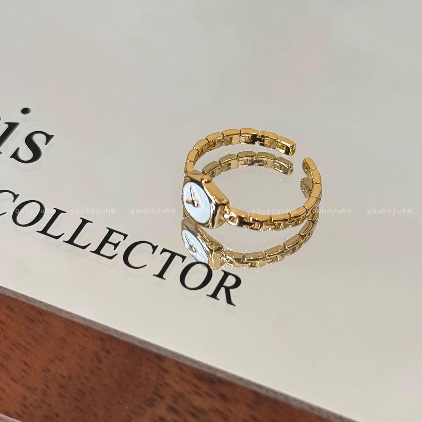 Reverse Clock Niche Personalized Design Watch Chain Ring Women s Adjustable Opening Fine Glazed Ring Ring
Reverse Clock Niche Personalized Design Watch Chain Ring Women s Adjustable Opening Fine Glazed Ring Ring