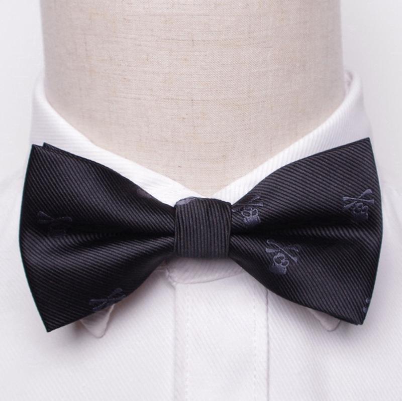 Mens Ties Solid Color Black Bowtie for Men British Style Double-layered Bowknot Wedding Party Butterfly Cravat Accessories Gifts
Mens Ties Solid Color Black Bowtie for Men British Style Double-layered Bowknot Wedding Party Butterfly Cravat Accessories Gifts