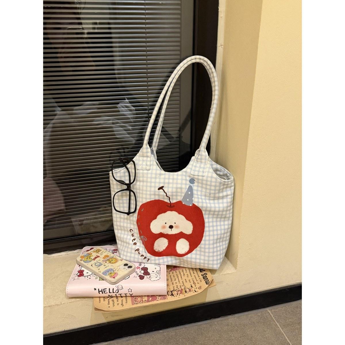 Новая мультяшная иллюстрация популярна в этом году. Синяя клетка ездит на работу, сумки-тоут большой вместимости, и женщины начинают с одной вещи. синий
Новая мультяшная иллюстрация популярна в этом году. Синяя клетка ездит на работу, сумки-тоут большой вместимости, и женщины начинают с одной вещи. синий