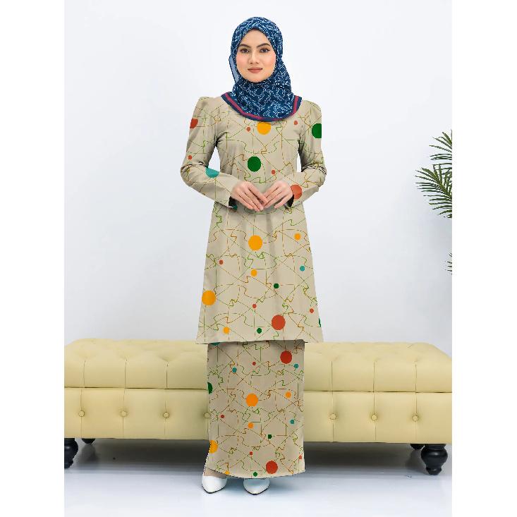 Line flower full body print pattern Pahang stand ladies Muslim suit comfortable breathable elegant sweet series Islamic ladies dress 4XL зелений
Line flower full body print pattern Pahang stand ladies Muslim suit comfortable breathable elegant sweet series Islamic ladies dress 4XL зелений