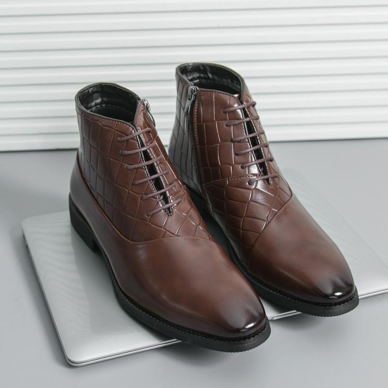 Men s leather boots large size autumn and winter new high-top leather shoes fashion splicing lace-up business dress shoes can be 38
Men s leather boots large size autumn and winter new high-top leather shoes fashion splicing lace-up business dress shoes can be 38
