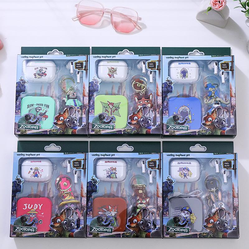 Zootopia TWS-K152 In-ear Wireless Bluetooth Earphones with Figure Storage Bag Set коричневый
Zootopia TWS-K152 In-ear Wireless Bluetooth Earphones with Figure Storage Bag Set коричневый