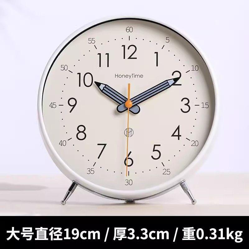 Simple Desktop Clock Mute Creative Living Room Placed Desk Clock Decorative Ornaments Table Clock Watch Home Decoration белый
Simple Desktop Clock Mute Creative Living Room Placed Desk Clock Decorative Ornaments Table Clock Watch Home Decoration белый