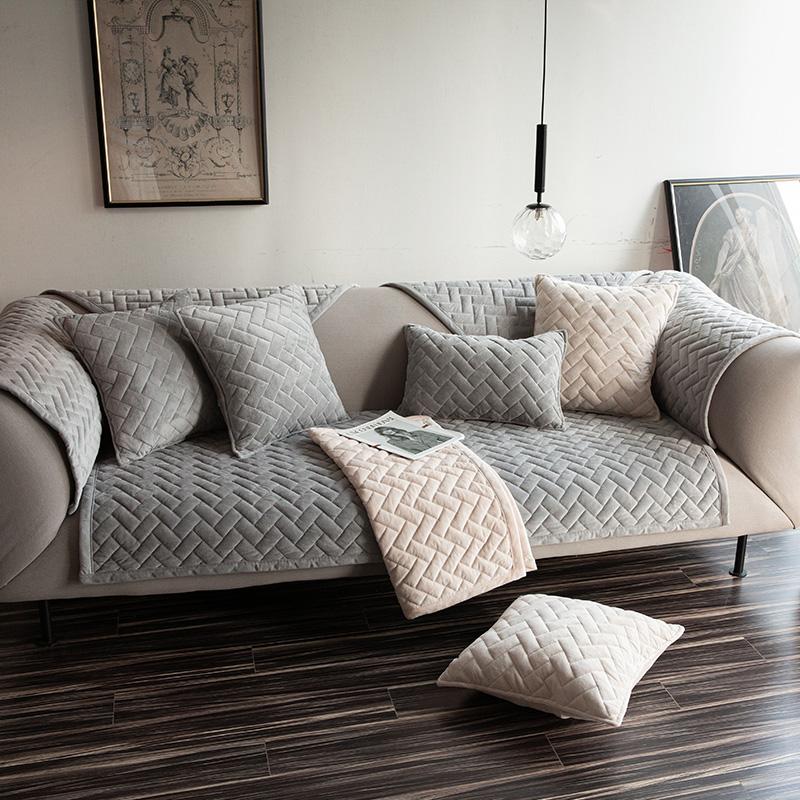 Короткие плюшевые диванные подушки, модные высококачественные цветные подушки для отдыха, несколько современных простых противоскользящих зимних подушек 70x70cm
Короткие плюшевые диванные подушки, модные высококачественные цветные подушки для отдыха, несколько современных простых противоскользящих зимних подушек 70x70cm