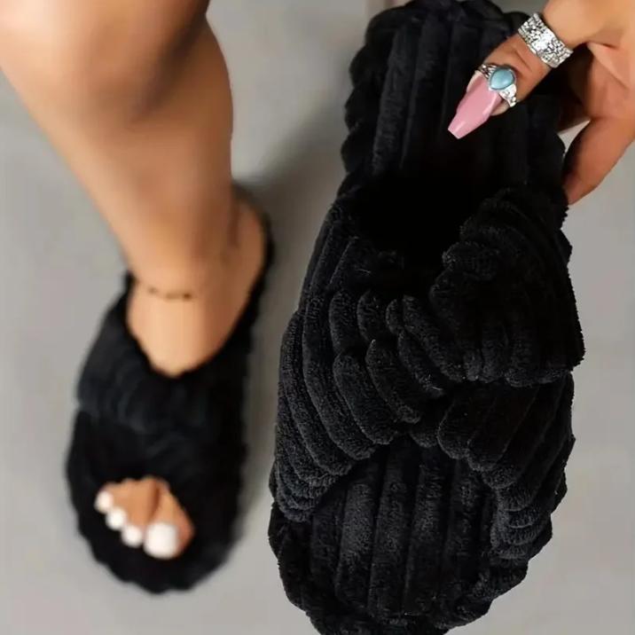 Women s Autumn/Winter New Cotton Non slip Home Slippers Warm Toe Cross Flat Bottom Slippers
Women s Autumn/Winter New Cotton Non slip Home Slippers Warm Toe Cross Flat Bottom Slippers