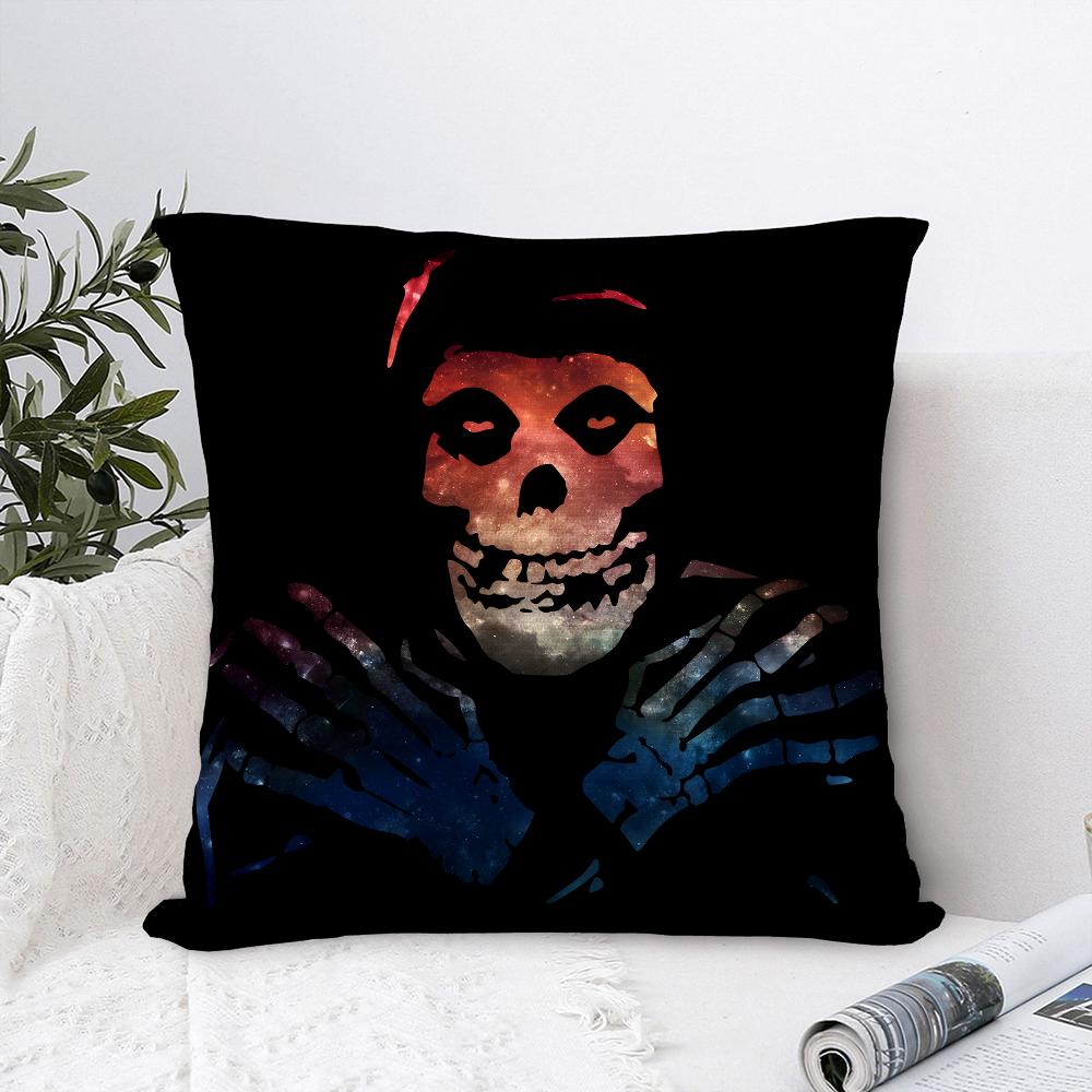 Band MMisfits Skull Pillow Case Sofa Decorative Home Doublesided Print Plush Square Throw Pillow Covers Cushion Decor Cover 30x30cm
Band MMisfits Skull Pillow Case Sofa Decorative Home Doublesided Print Plush Square Throw Pillow Covers Cushion Decor Cover 30x30cm