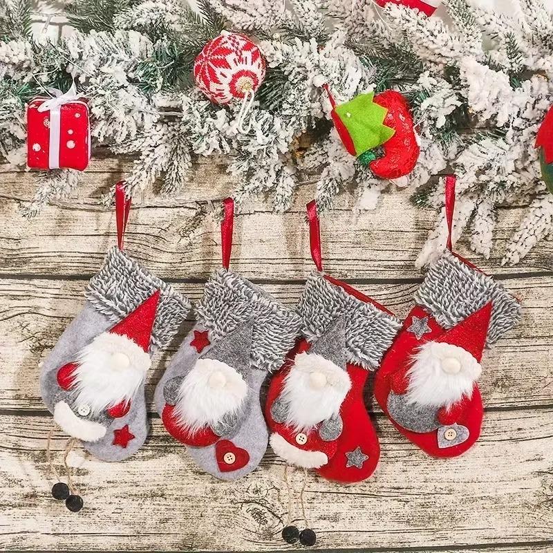 1 PC Adorable Santa Claus Dolls Hanging Decoration Christmas Stockings Small Size 14x16cm сірий
1 PC Adorable Santa Claus Dolls Hanging Decoration Christmas Stockings Small Size 14x16cm сірий