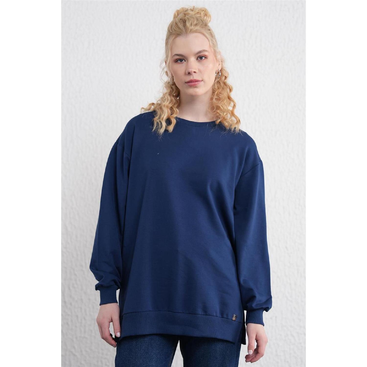Two Thread Basic Indigo Sweatshirt 38
Two Thread Basic Indigo Sweatshirt 38