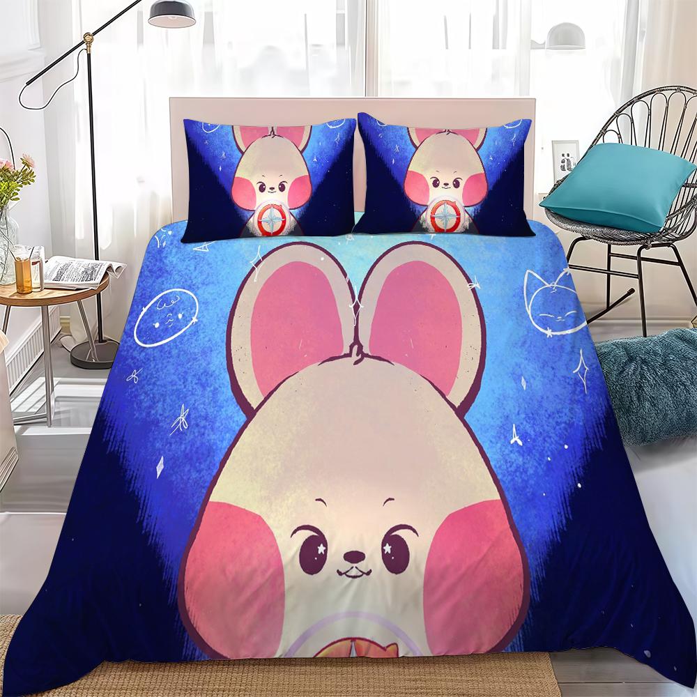 Kpop S-SKZOO Duvet Cover Set Home Style Bedding Soft Laundry Cotton Bed 3 Piece Set Student Dormitory Gift 135x200cm
Kpop S-SKZOO Duvet Cover Set Home Style Bedding Soft Laundry Cotton Bed 3 Piece Set Student Dormitory Gift 135x200cm