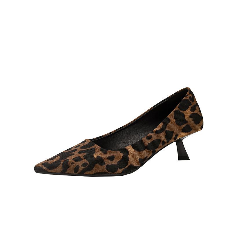 Leopard print fine heels high heels spring and autumn single shoes women s fashion high sense versatile high heels sandals 35
Leopard print fine heels high heels spring and autumn single shoes women s fashion high sense versatile high heels sandals 35