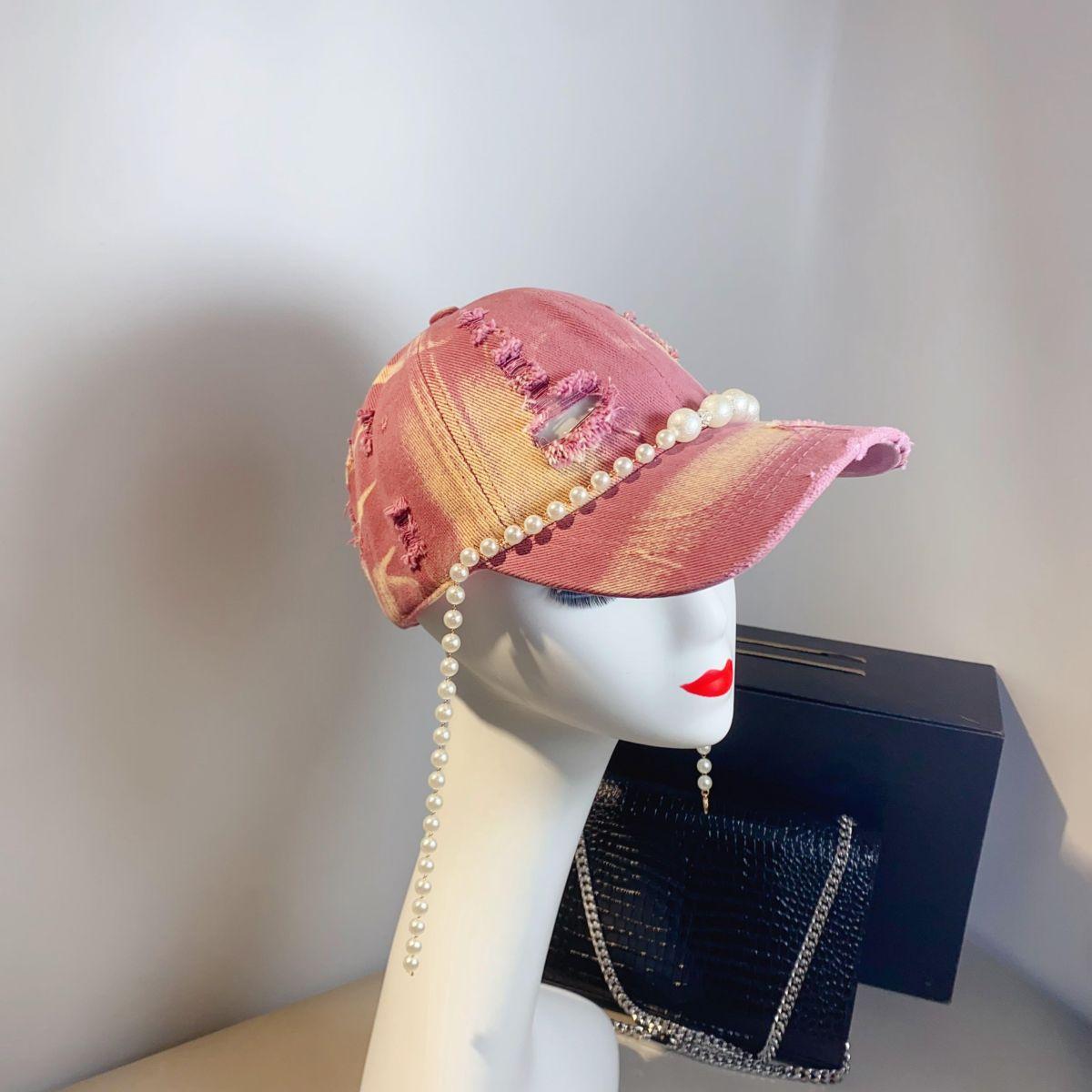 Ins Chic Design Cotton Wear Out Fabridrill Pearl Chain Elegance Luxury Lady Baseball Hat Women Leisure Visors Cap Кепка head size 57cm
Ins Chic Design Cotton Wear Out Fabridrill Pearl Chain Elegance Luxury Lady Baseball Hat Women Leisure Visors Cap Кепка head size 57cm