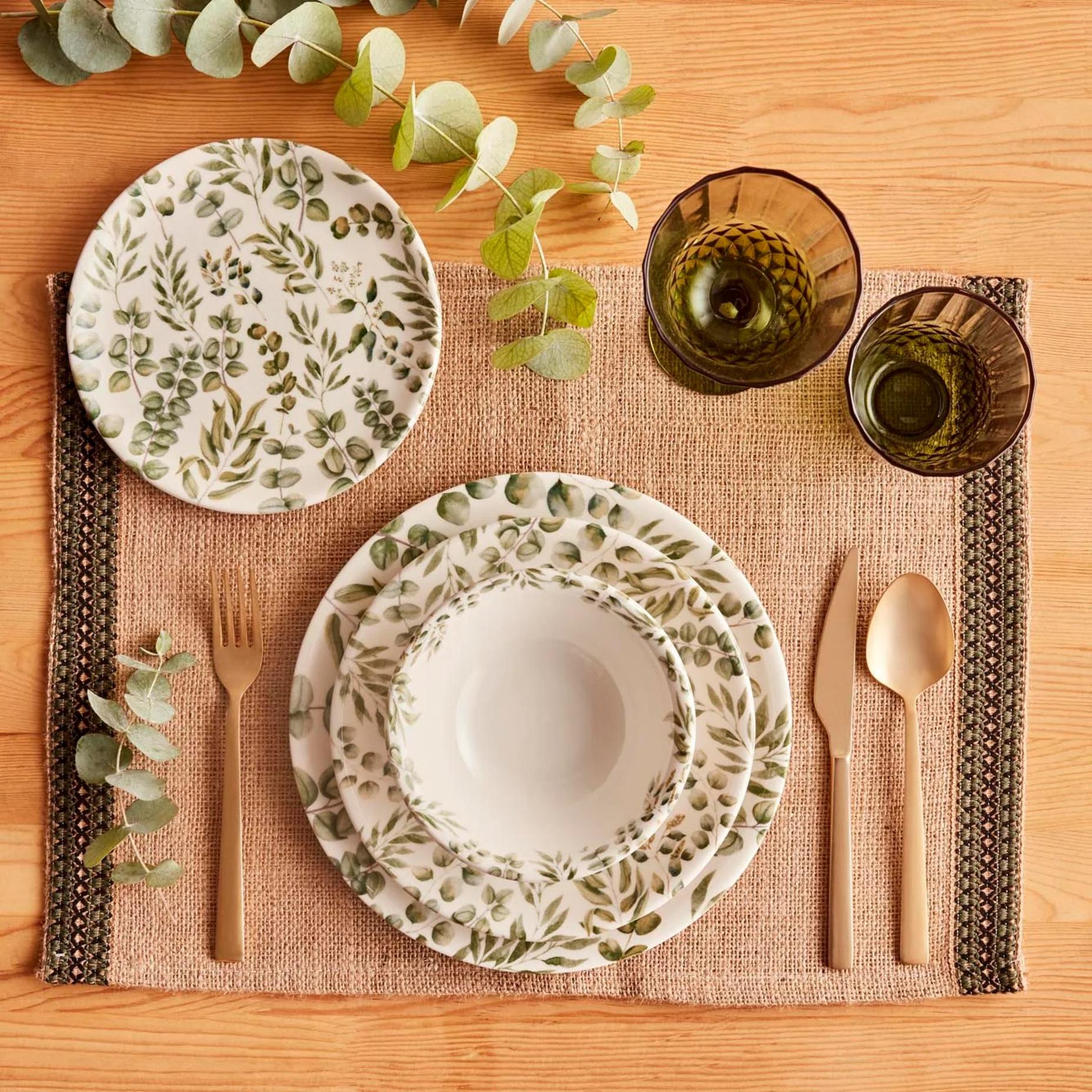 Фарфоровый набор Ocaliptus из 8 предметов на 2 персоны, зеленый
Фарфоровый набор Ocaliptus из 8 предметов на 2 персоны, зеленый