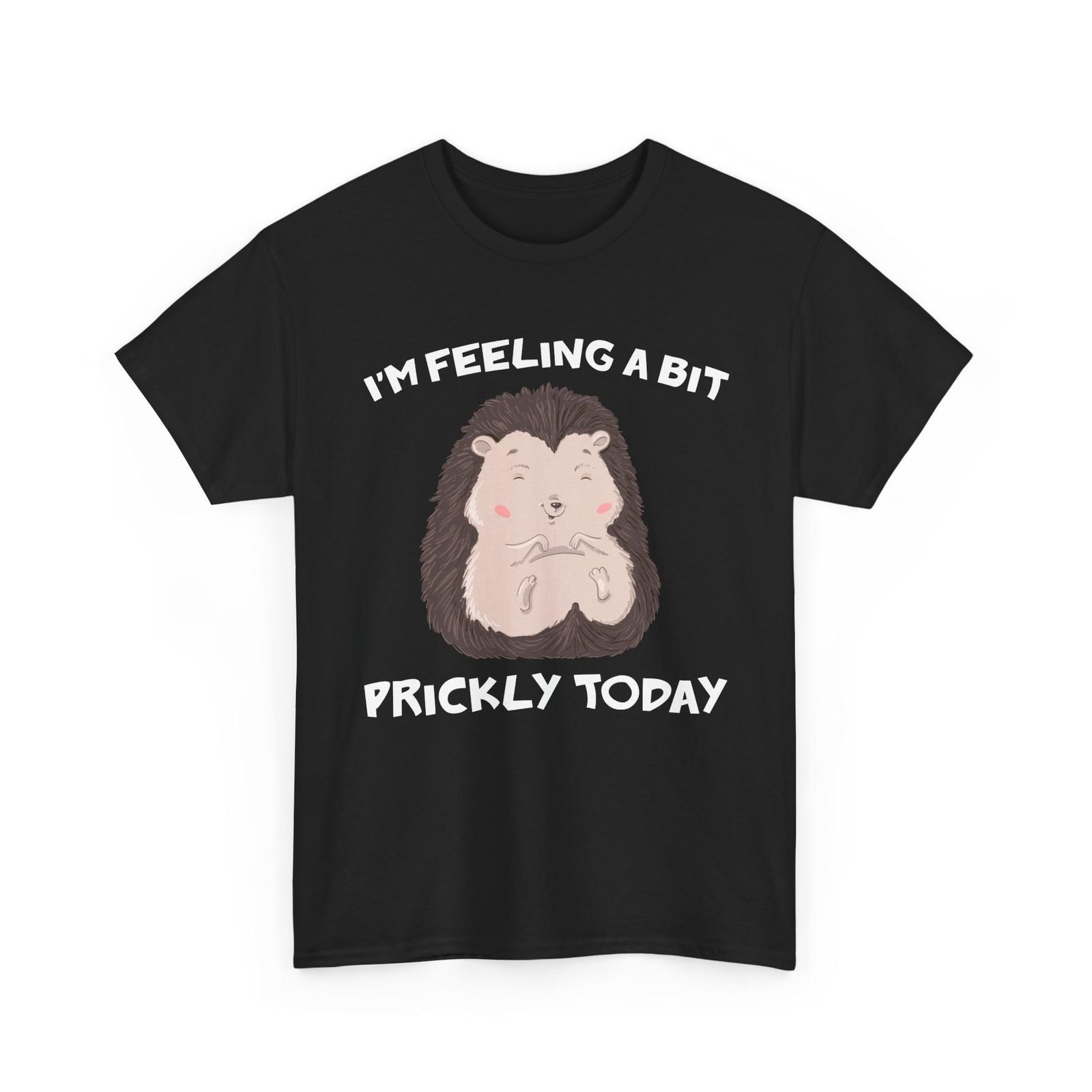 Hedgehog Funny Shirt, I m Feeling A Bit Prickly Today Hedgehogs Lovers Shirt 5XL різнокольоровий
Hedgehog Funny Shirt, I m Feeling A Bit Prickly Today Hedgehogs Lovers Shirt 5XL різнокольоровий