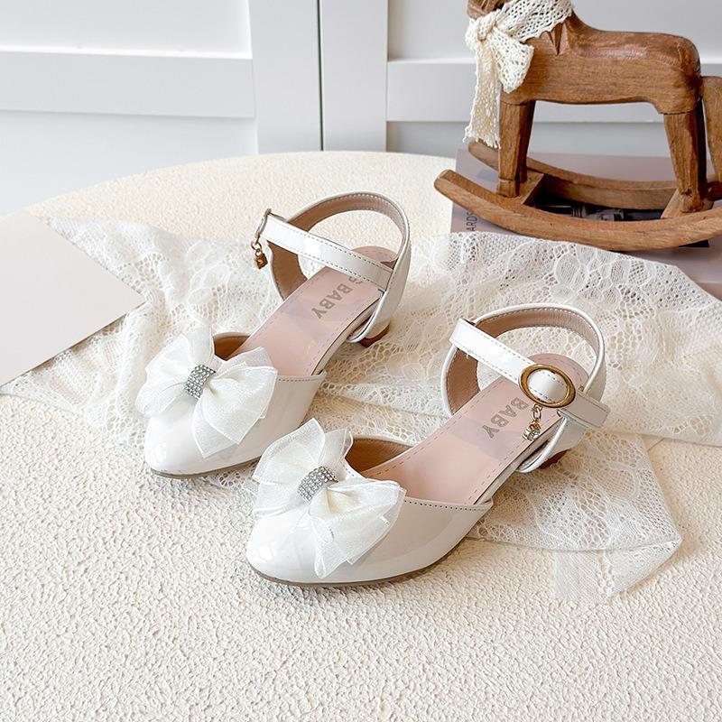 Sweet and Cute Summer Bowknot Princess Pearl Sandals for Girls, Wedding Banquet Flower Girl Shoes, High Heels. 27 белый
Sweet and Cute Summer Bowknot Princess Pearl Sandals for Girls, Wedding Banquet Flower Girl Shoes, High Heels. 27 белый